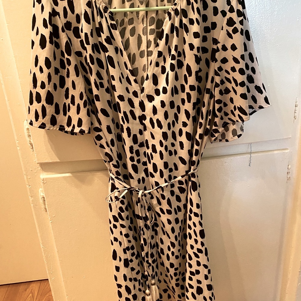 White and black leopard dress with tie waist